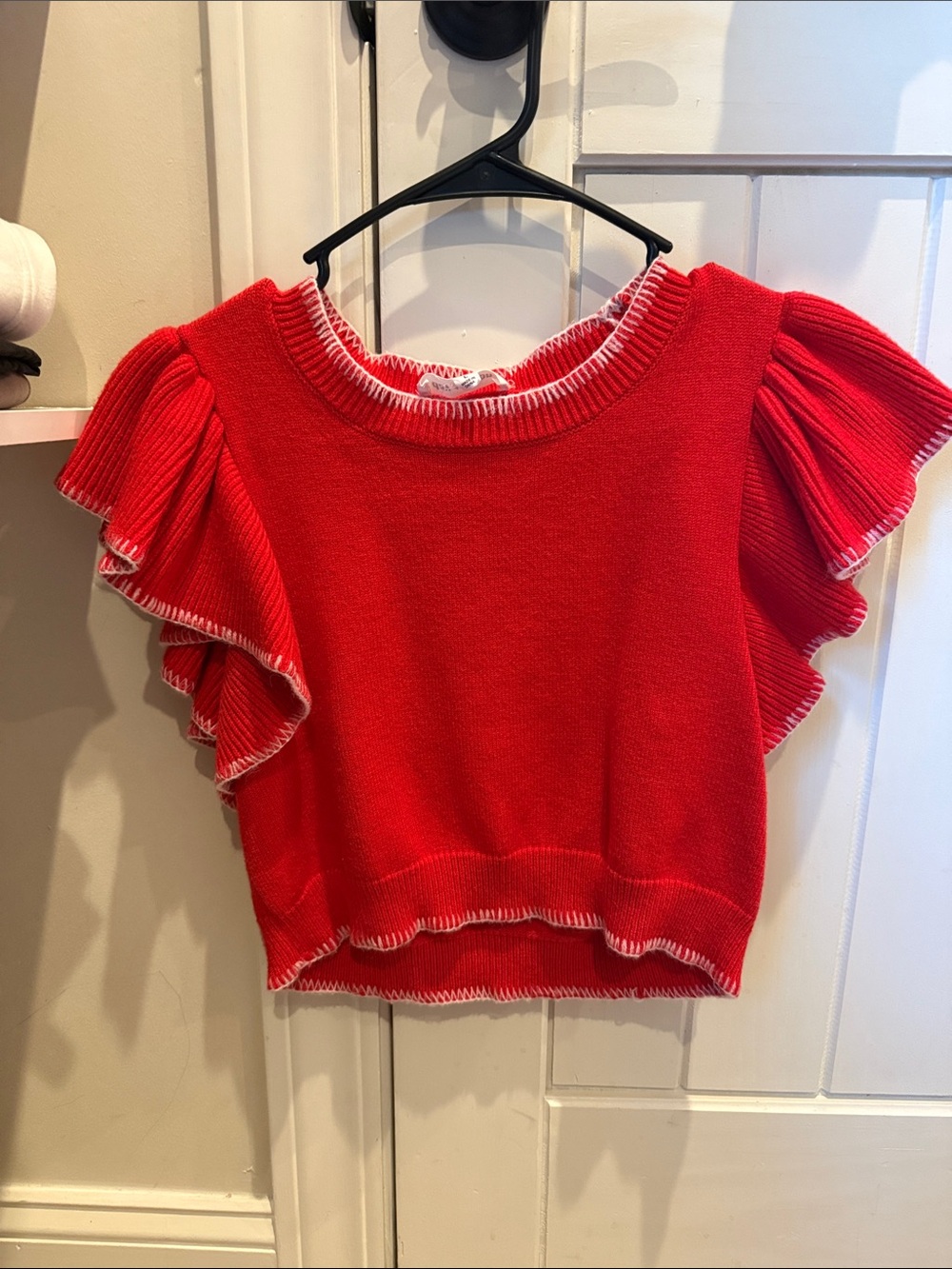 Girls Red Ruffle Sleeve Knit Top Large